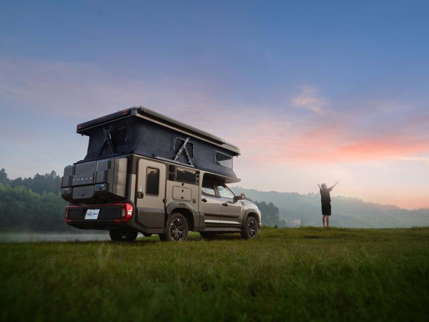 欢迎一起探索地球原厂皮卡房车上汽大通maxus探索家星际h重磅上市售价