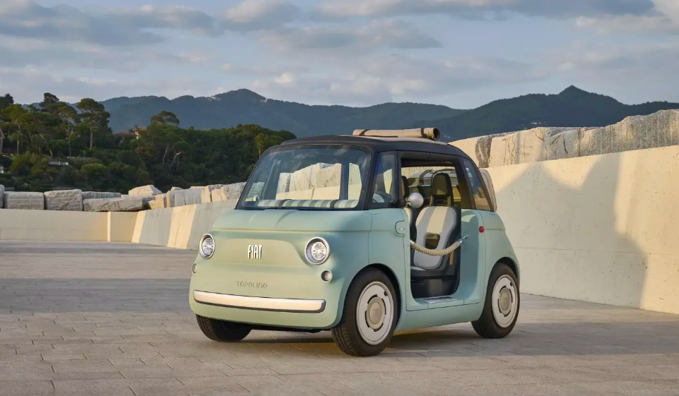 这外观也太可爱了菲亚特的miniev来了功率只有6千瓦