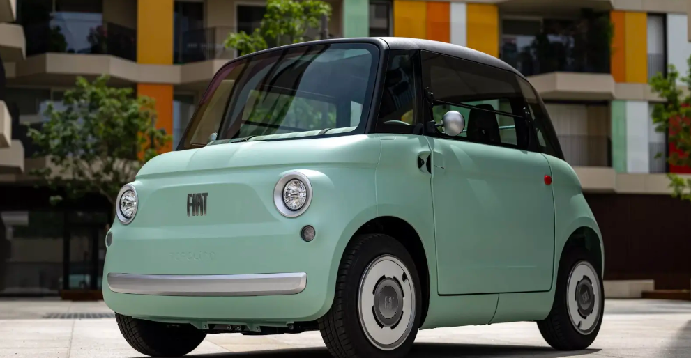 这外观也太可爱了菲亚特的miniev来了功率只有6千瓦