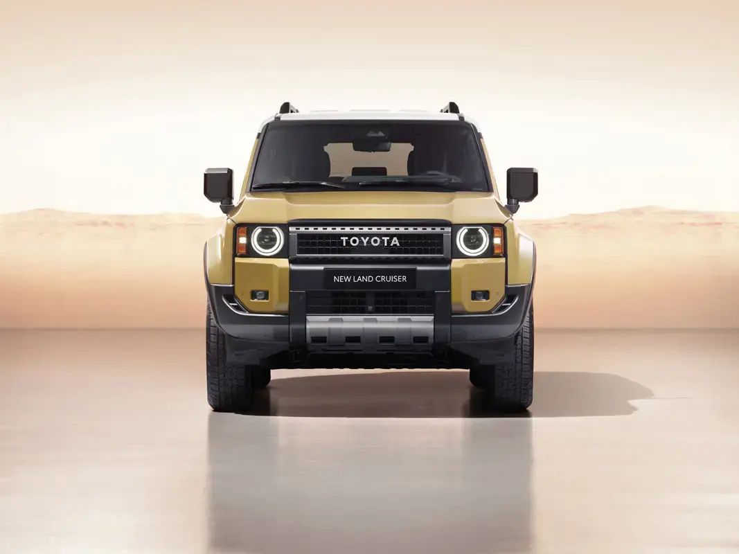 新一代陆地巡洋舰配24t涡轮增压混动引擎剑指路虎卫士和仰望u8