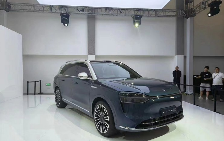 华为得道,问界"升天",问界m7订单拿到手软,问界m9能否复制?