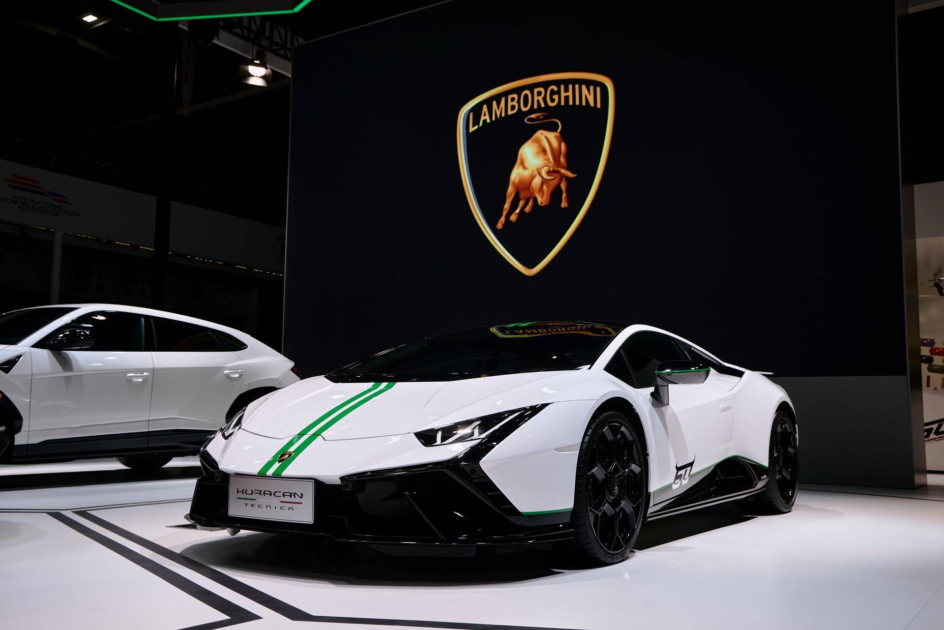 兰博基尼huracántecnica60周年限量版于2023广州车展进行亚太首秀