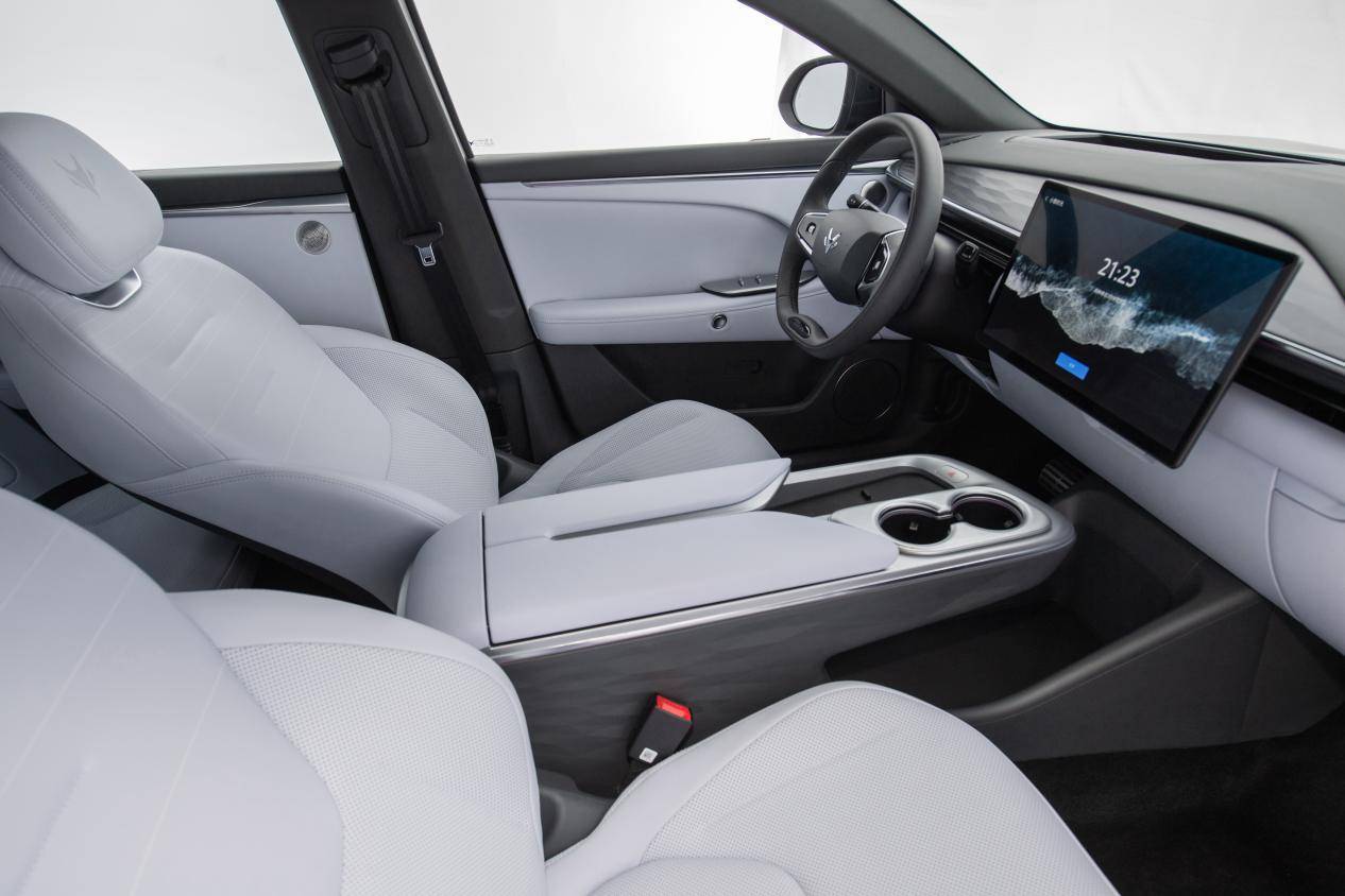 "全能"还不够,更要"全优"表现,阿尔法t5登陆广州车展