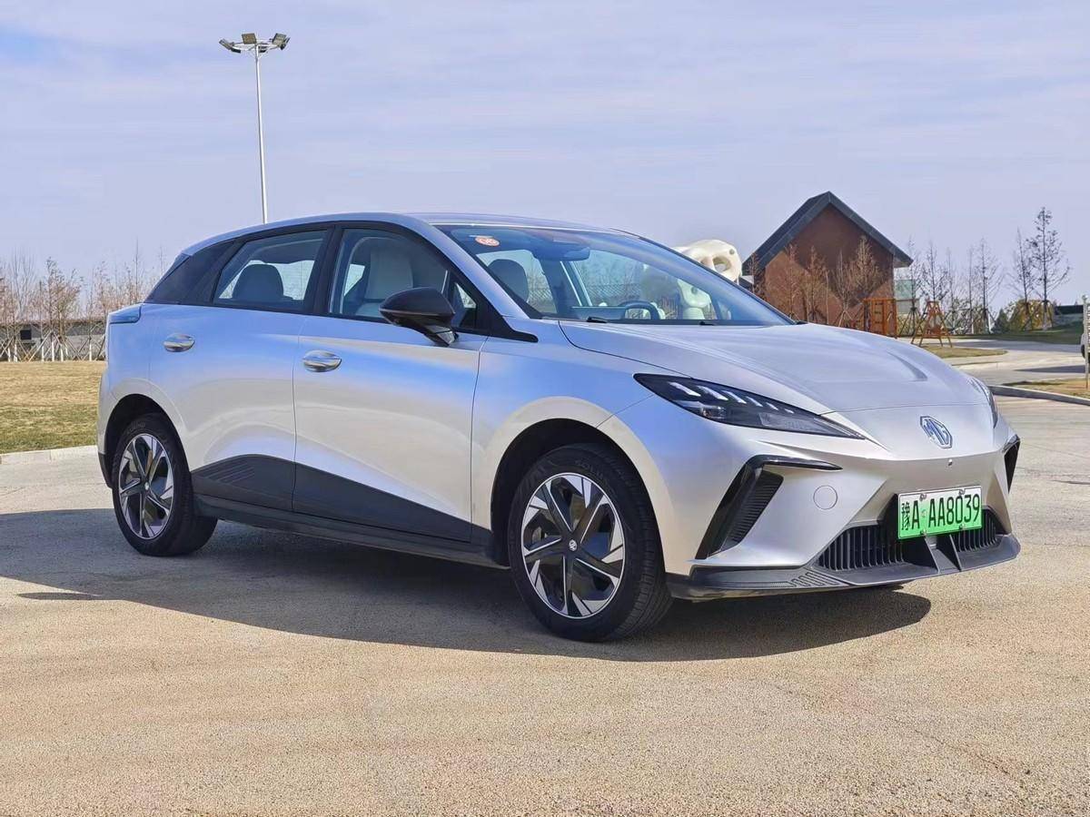 10万级纯电车也有钢炮操控感试驾欧洲销冠mgev4