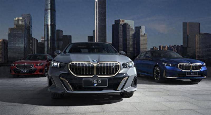 4399万起售华晨宝马新一代5系i5继续维持高身段