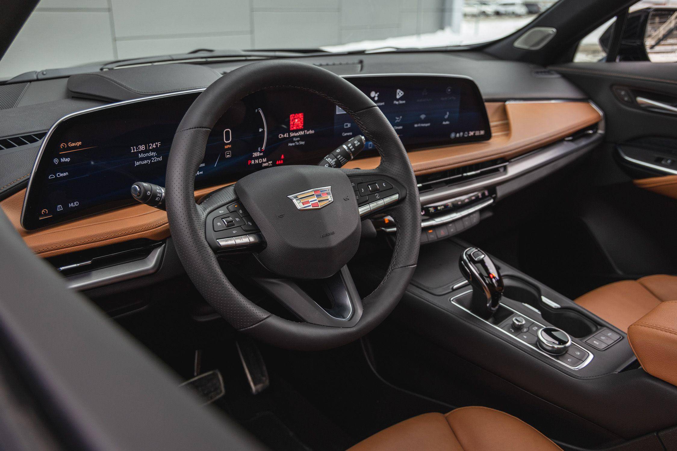 2024cadillacxt4350tawdsport一款外观精致性能平稳的小型豪华suv