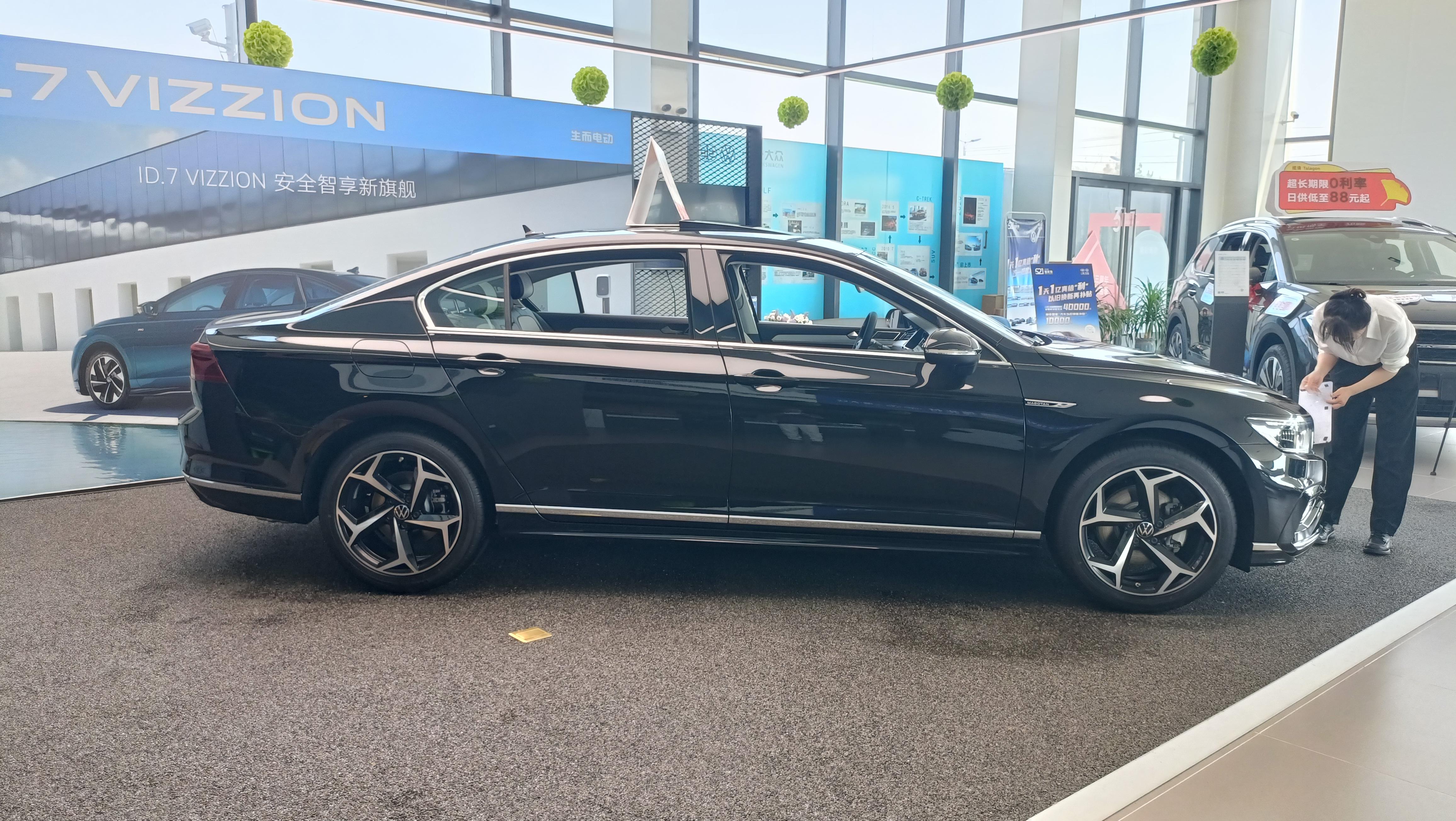 大众销量最好的b级车型大众迈腾,驾驭非凡,尊享品质之旅