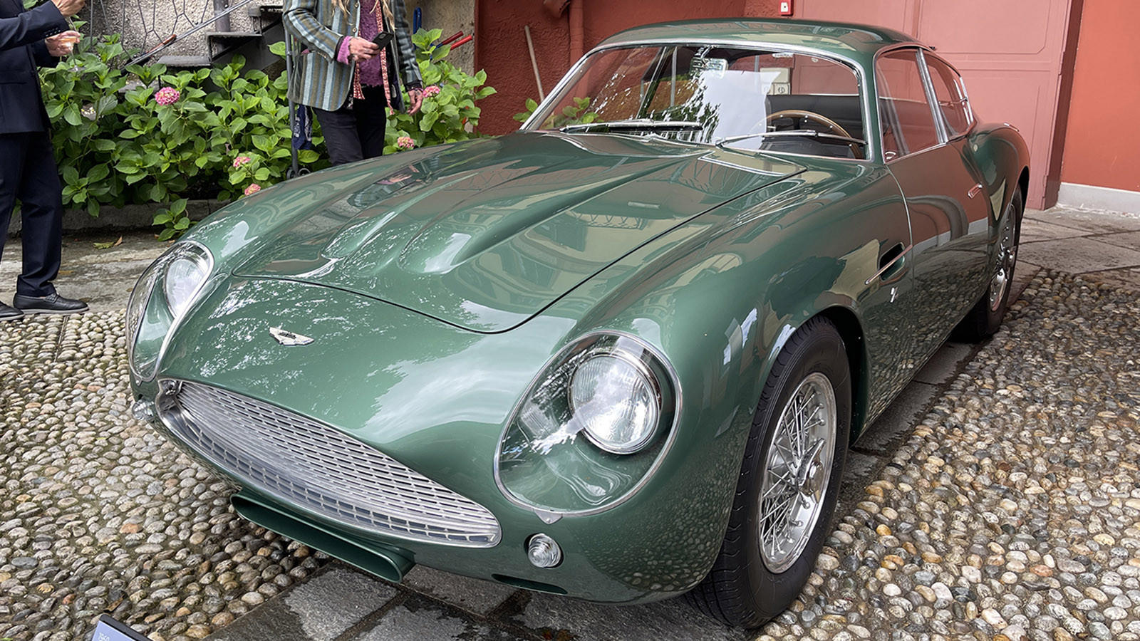 最经典25辆老爷车亮相埃斯特庄园