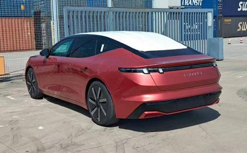 领克全新纯电车zero要来了,预计售价20万起,还买极氪001吗?