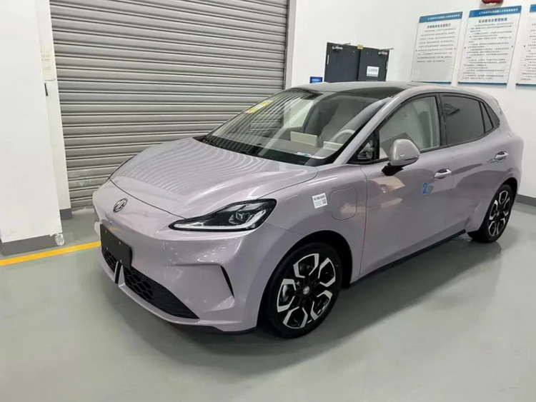 续航800km+OPPO智行！全新MG4能否让海豚车主后悔？