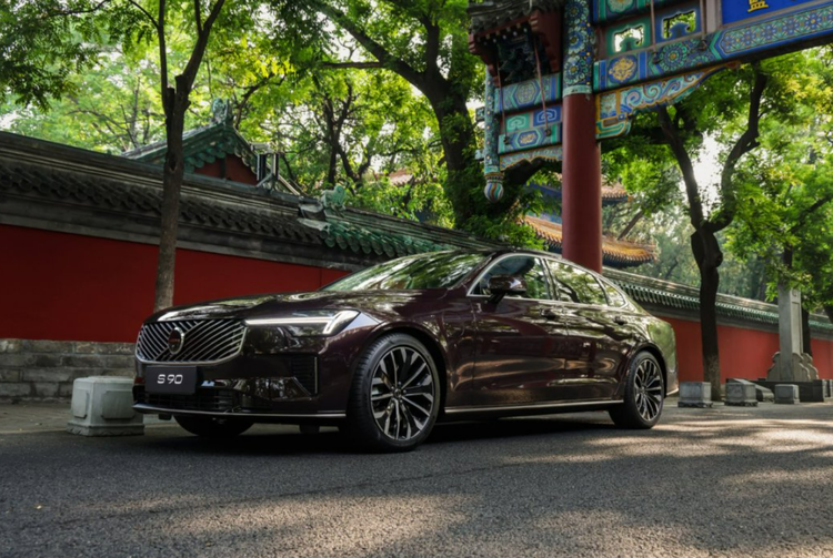 高知人群“新选择”：沃尔沃全新S90，产品力均衡，售价权益厚道