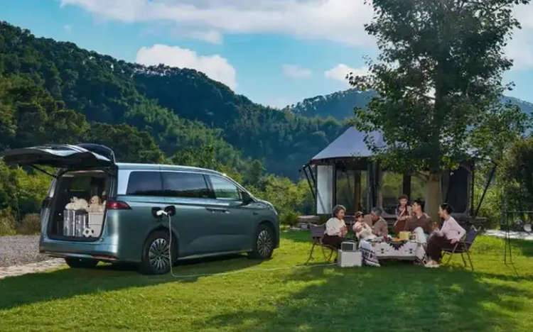 新增激光雷达,纯电续航提至218Km,新款比亚迪夏进军高端MPV领域