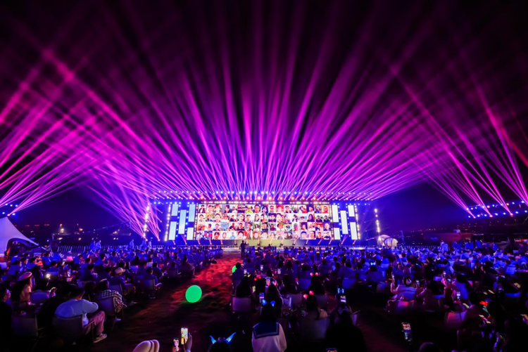 长安马自达2025粉丝盛典盛大开幕 400万中国用户共启品牌新程