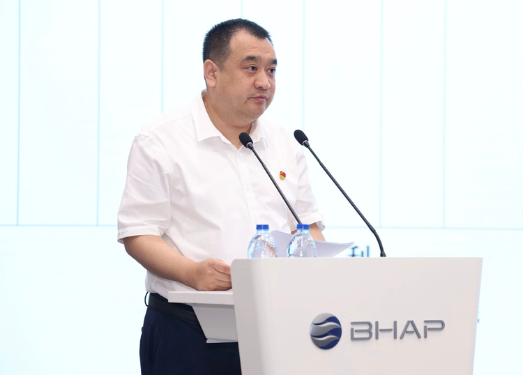 销量狂飙 112%，北汽新班子就位！