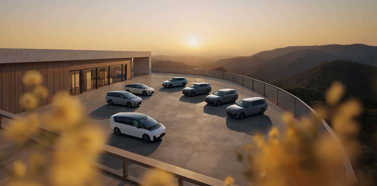 从Q3财报看理想下一个十年“棋局”：组织革新、产品跃迁与技术攻坚