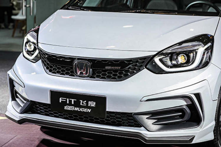 在11月的汽车销量榜里：本田飞度身影已不见，大众Polo交付出12辆