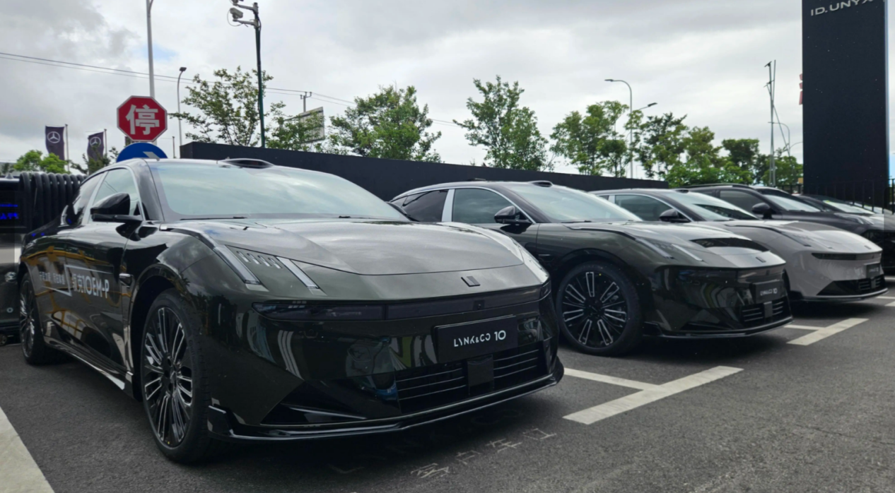 fa0bd528-247f-4c68-98a0-74534084b788