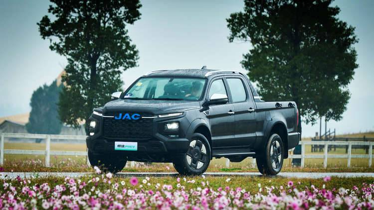 可油可电 扭矩破1000牛·米,江淮悍途PHEV