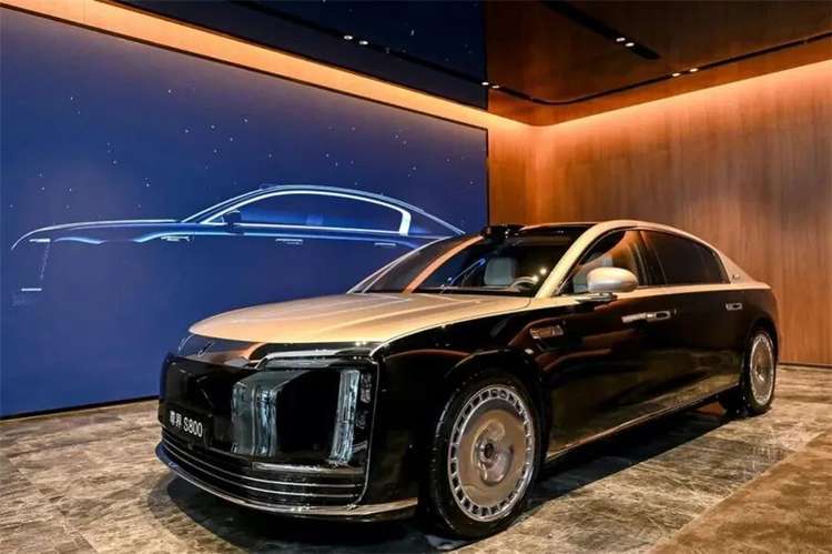 华为，车企通向“百万级”的捷径？