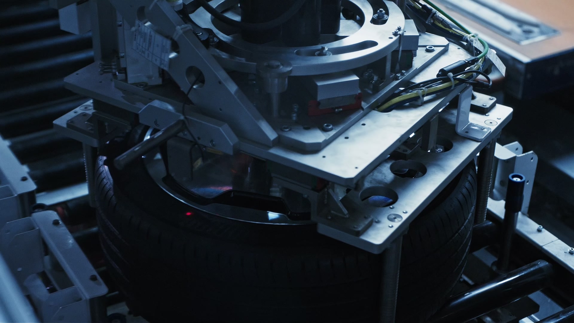 车界郭靖，零跑用“笨办法”走出的领跑之路