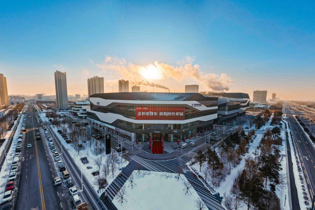 宁德时代东北首家“时代车城”长春开幕