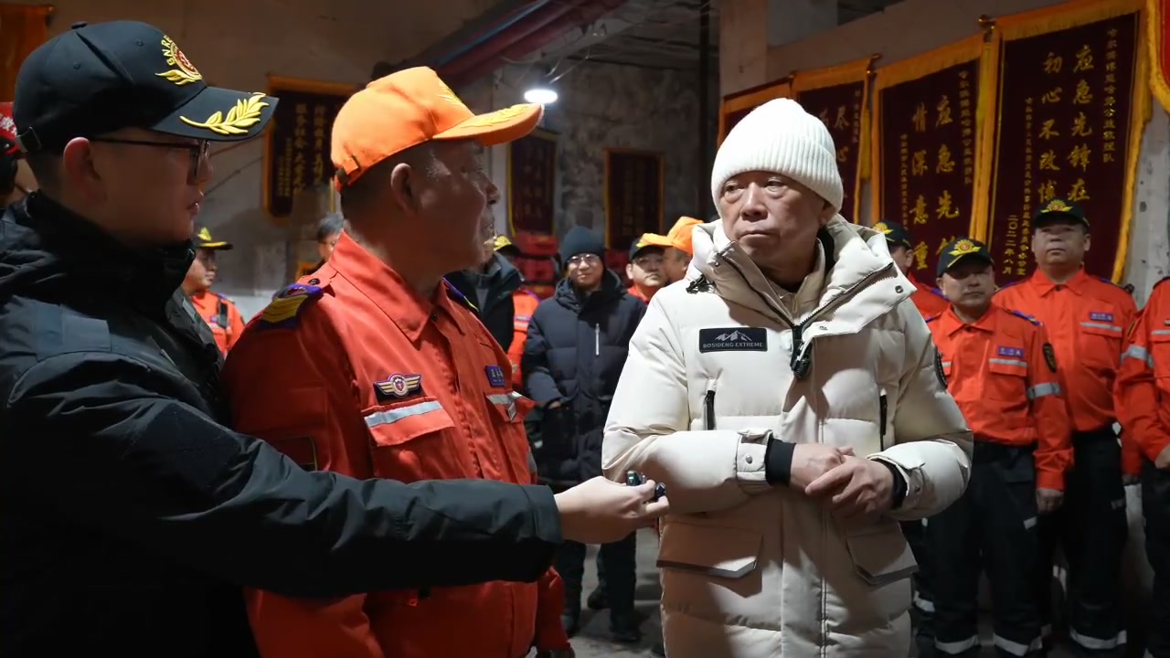 無(wú)懼冷啟動(dòng)，省油長(zhǎng)續(xù)航！二代哈弗H9以可靠品質(zhì)，錘煉救援隊(duì)員無(wú)畏前行的底氣！