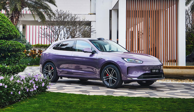 这次春节出行，我竟被问界M5拿捏了