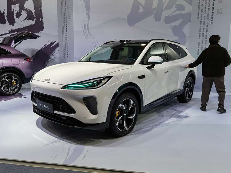 合资车慌不慌？奇瑞风云T9L预售13.99万起，这次真没短板了？