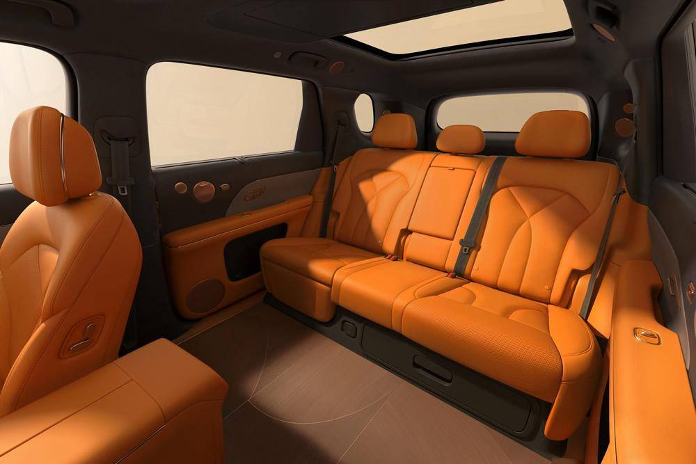 智己LS8震撼开启预售 25.98万元起