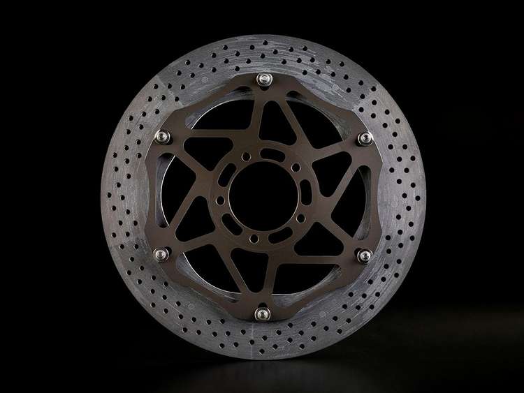 Brembo全新碳陶刹车盘首次装在杜卡迪上