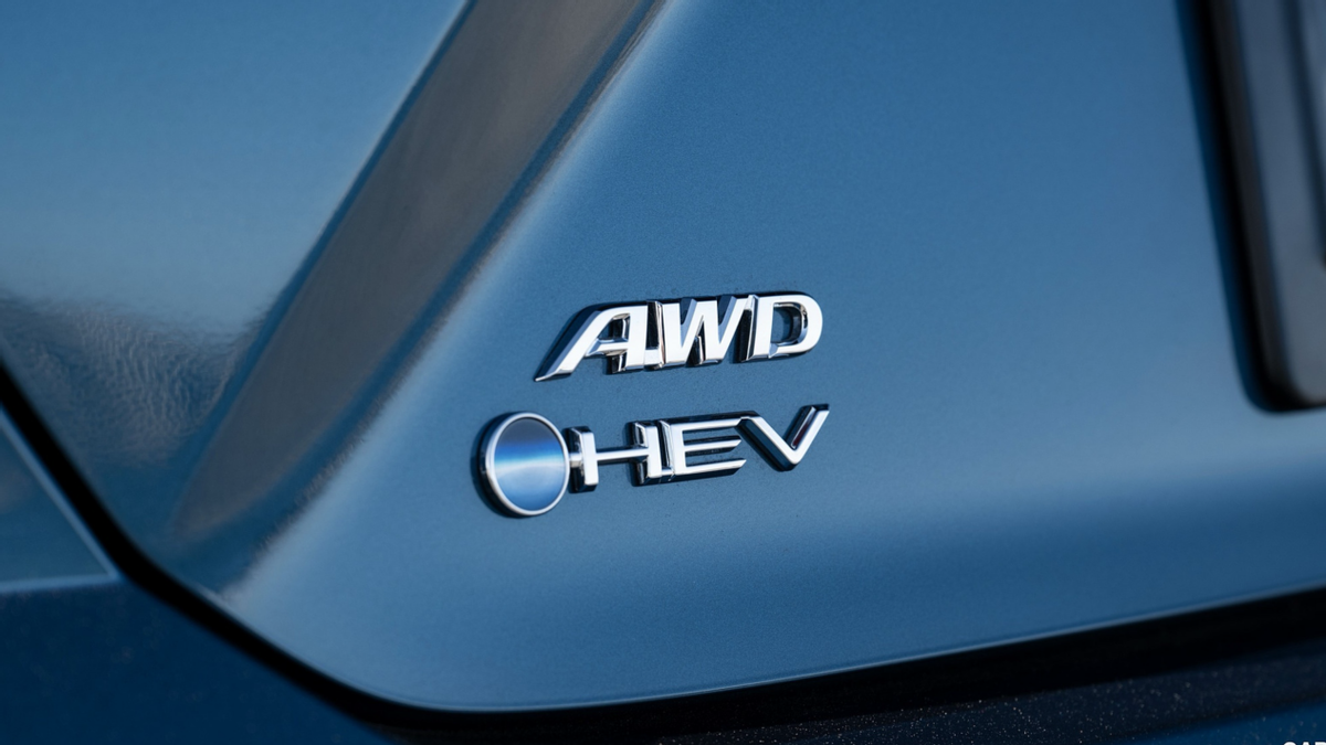 HEV混动开战：丰田本田的“护城河”，要被中国车企填平了？