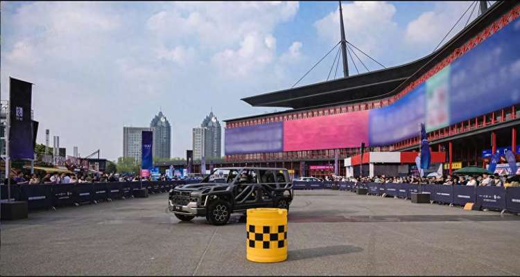 免费玩黑科技！比亚迪科技开放日空降郑州车展，还有限量好礼