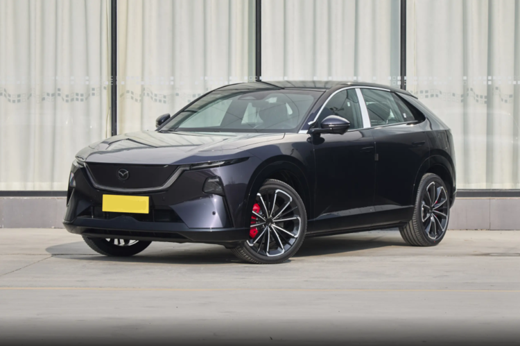 马自达EZ-60深度体验：有增程/纯电可选，轴距2902mm，适合家用！