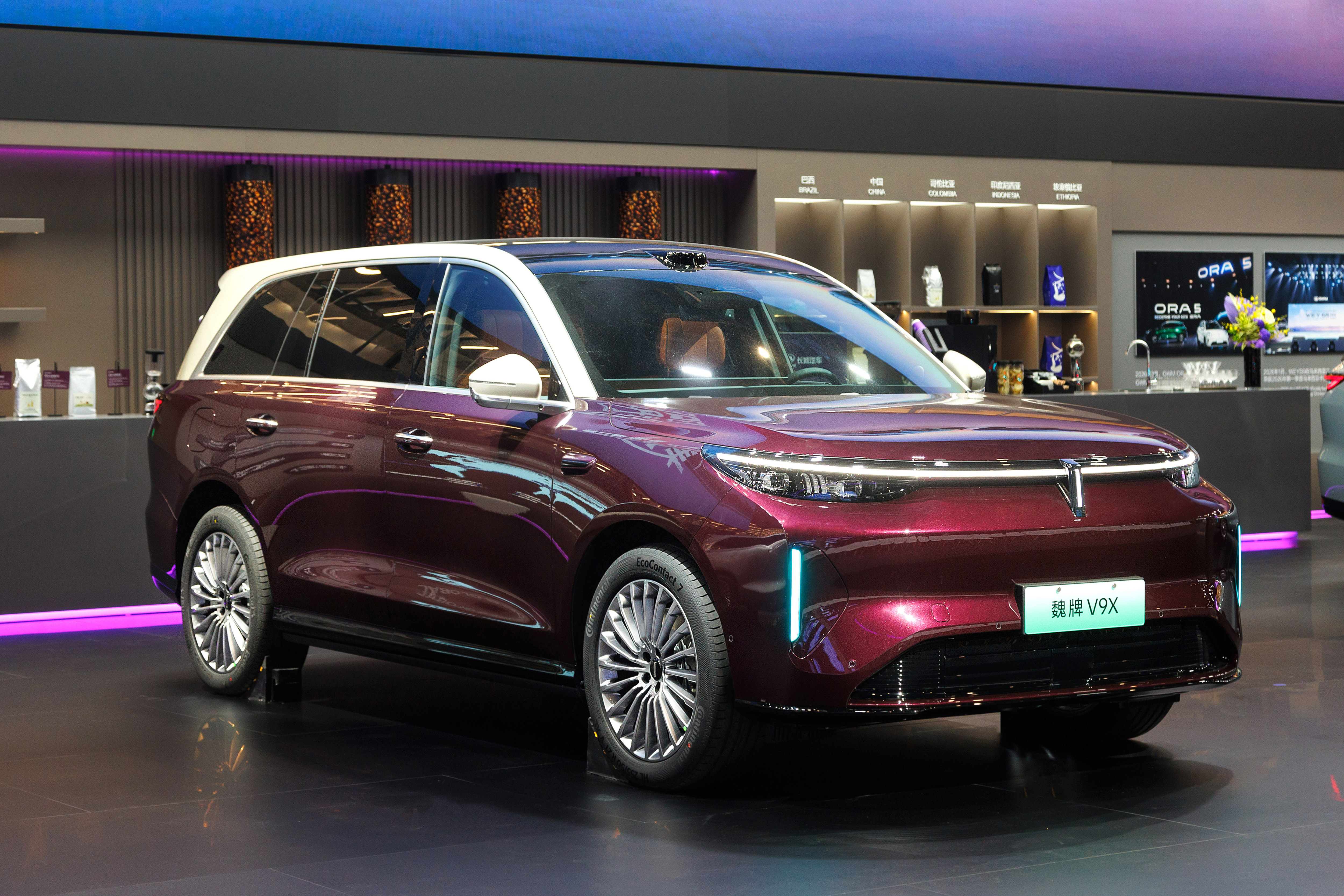 重塑豪华旗舰高度、打造中国汽车全球标杆，魏牌V9X重磅登陆北京车展