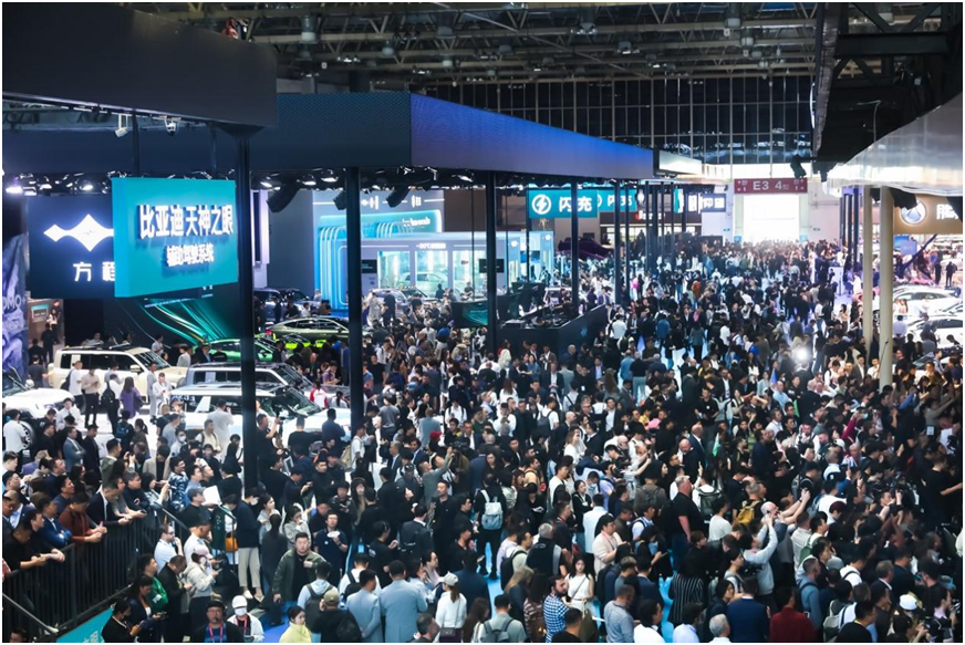 领跑全球新能源！比亚迪重磅登陆2026北京国际车展