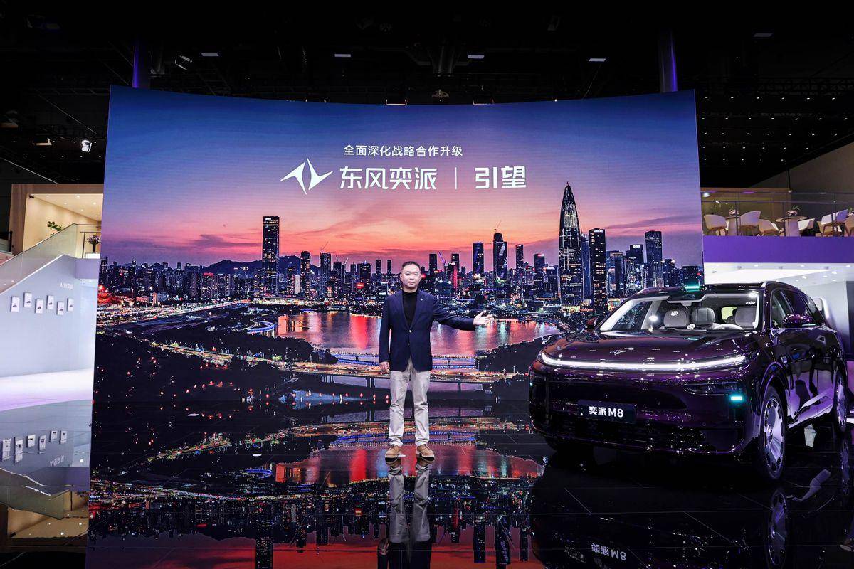 25万级唯一！东风奕派M8搭载华为乾崑技术，满配智能六件套