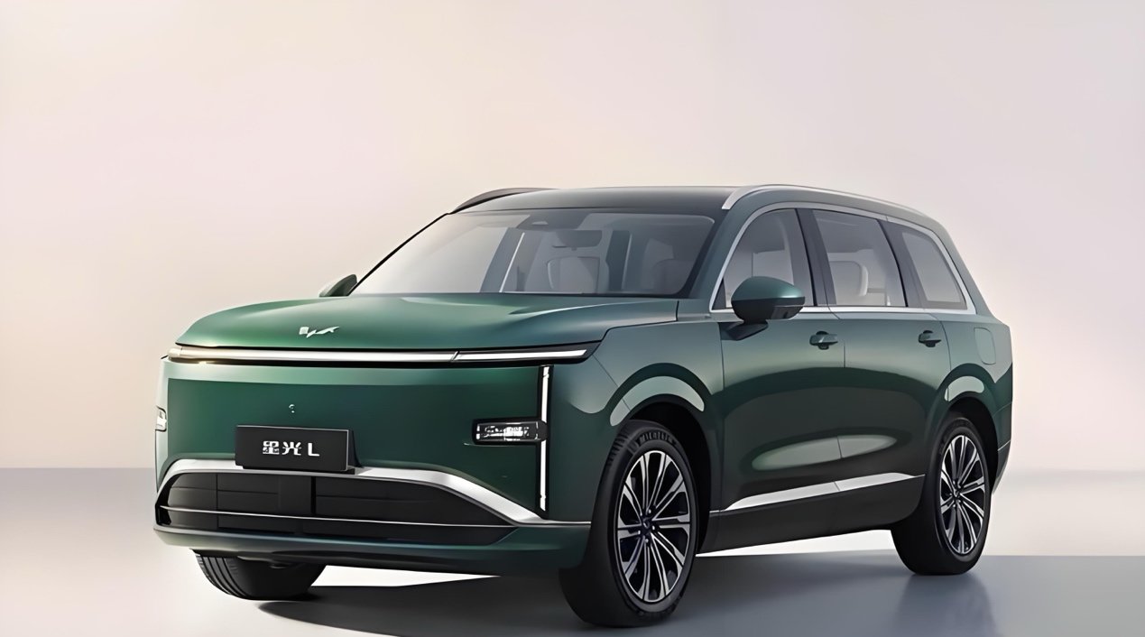 五菱星光L：10万级插混六座SUV，终于不用妥协了