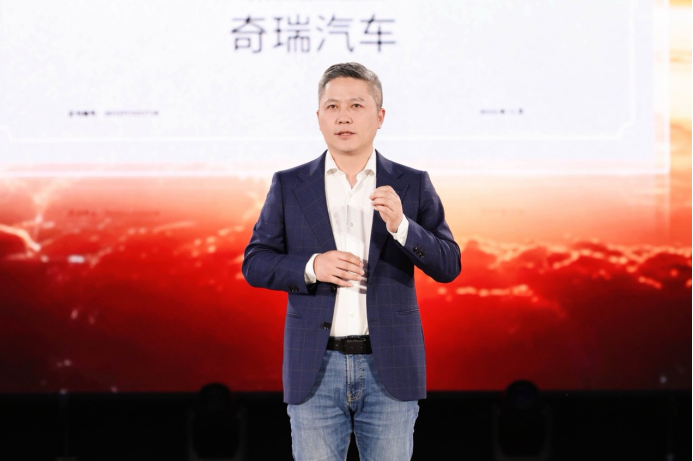 8.99万元起，高性能智慧家轿2027款艾瑞泽8 PRO正式上市