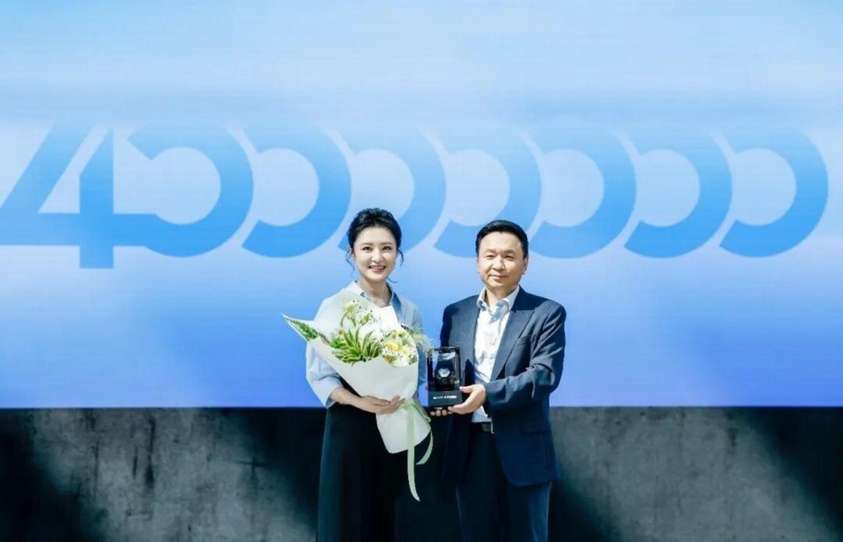 北汽4000万辆之后：极狐问道V9如何成为国企新能源的“复利样本”