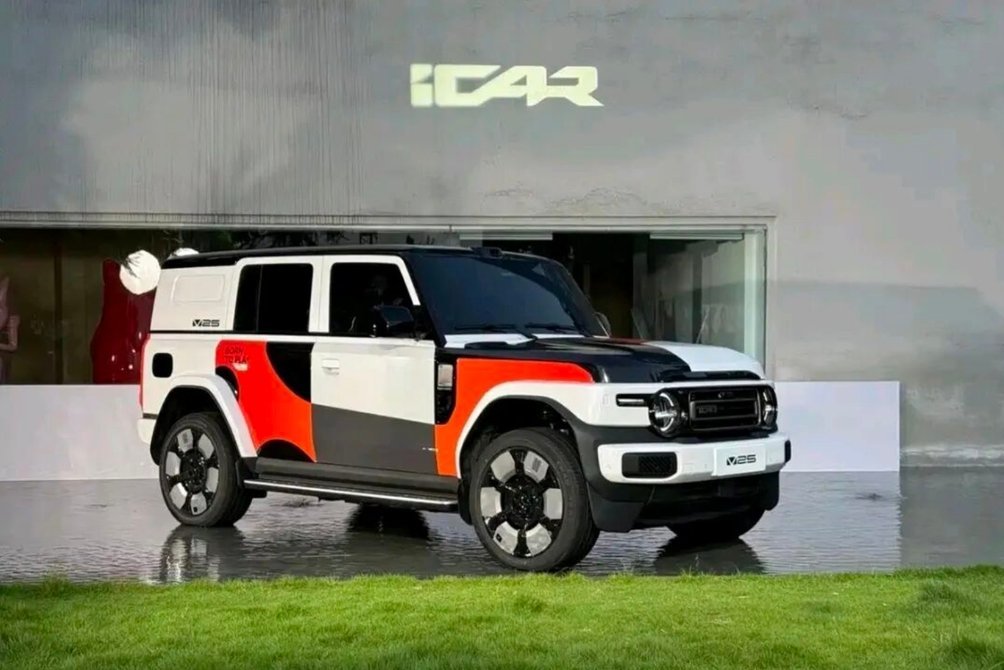 iCAR V25实车正式亮相，宽体轮眉+8层珠光漆，搭1.5T增程系统