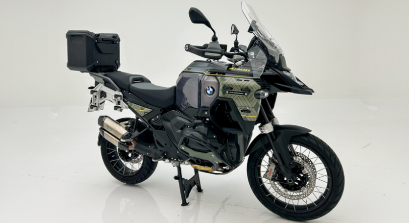 宝马R1300 GS ADV巴西专属丛林绿特别版发布