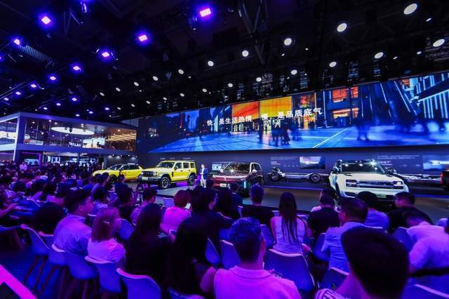 坚守初心 夯实品质 魏牌携V8X/魏牌V9X亮相天府成都
