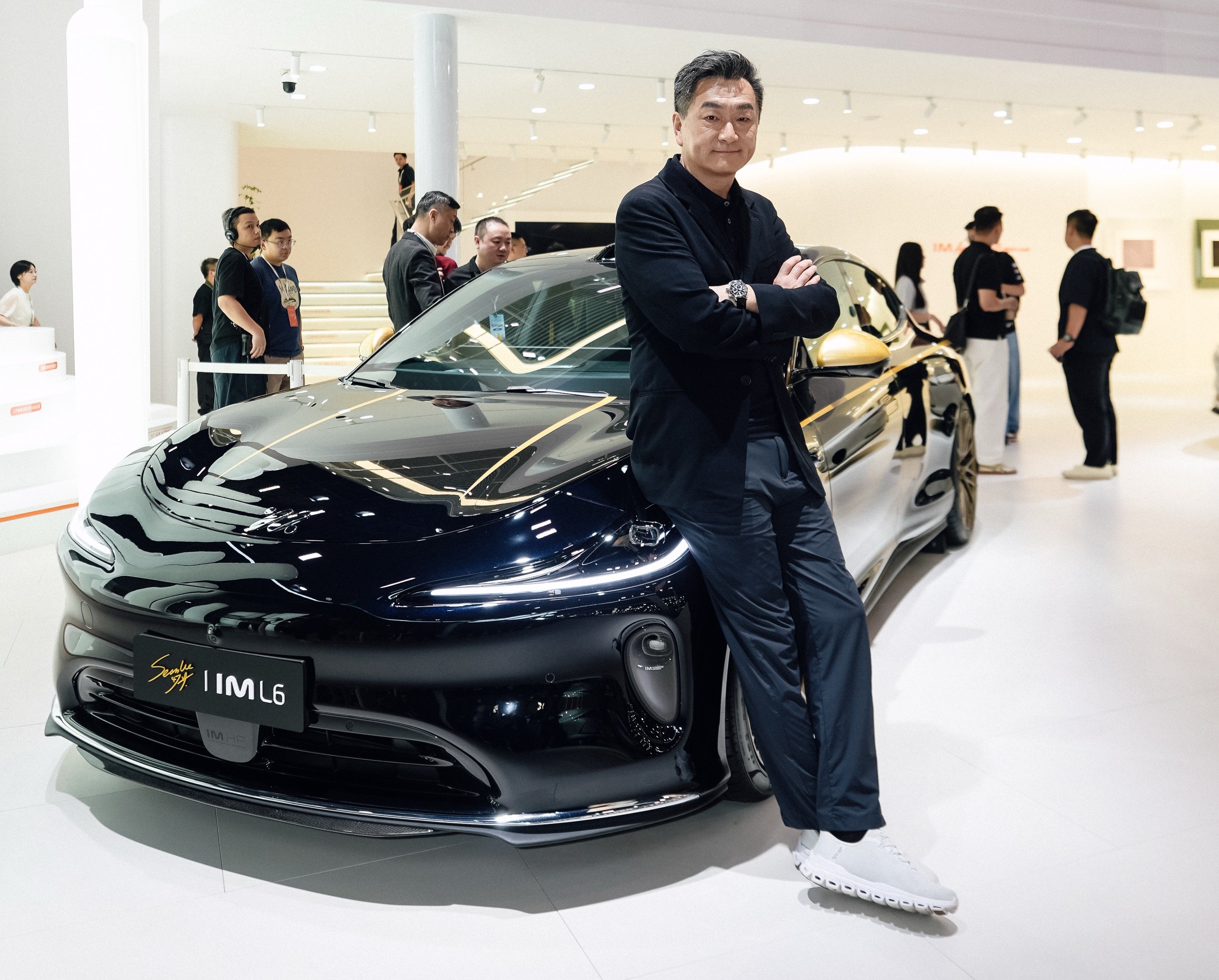 车神Sean Lee的千台车阅历，为何看中配线控底盘，仅20万的智己L6
