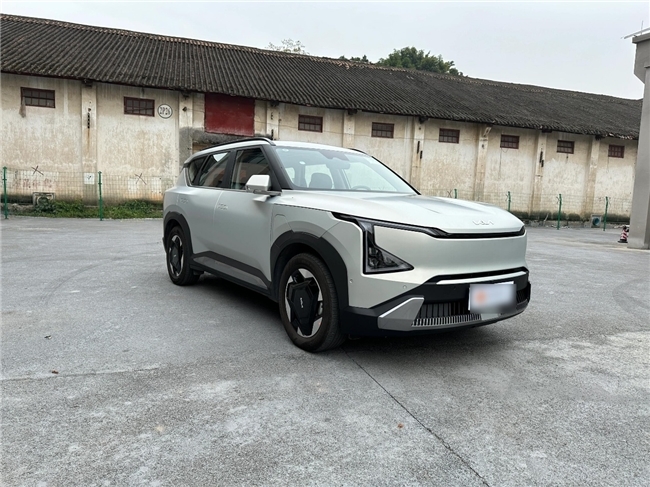 15万级家用纯电SUV怎么选？聊聊起亚EV5的硬实力