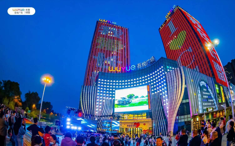 全系云辇+超长续航，比亚迪海狮08长春上市
